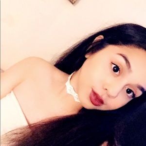 Meet your Posher, Vanessa